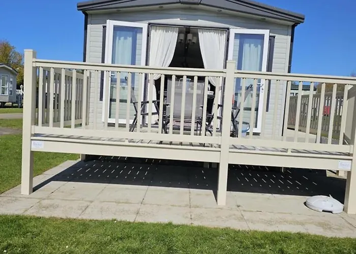 Premium 2 Bedroom Caravan With Free Wifi